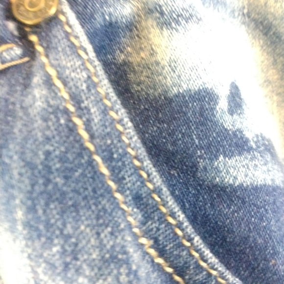 Knoix Faded Distressed Denim Shorts - Picture 6 of 14